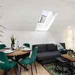 Apartman Mola Apartments-moderne Im Herdecker Zentrum Fuer 3 Personen-mit Balkon-grill-gratis Parkplatz-wlan *