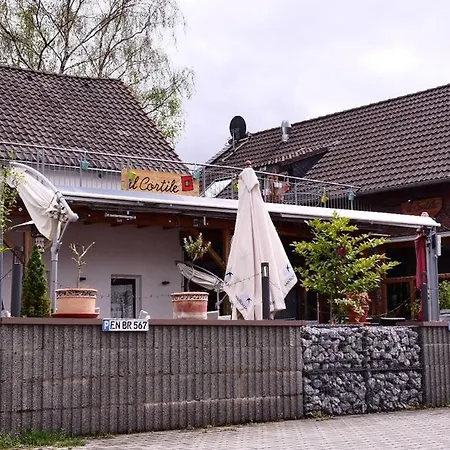 Mola Apartments-moderne Im Herdecker Zentrum Fuer 3 Personen-mit Balkon-grill-gratis Parkplatz-wlan Herdecke