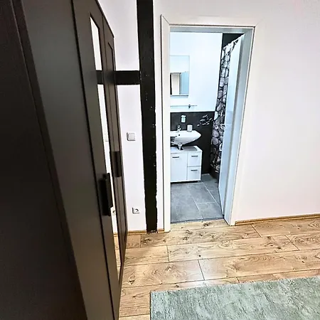 Mola Apartments-moderne Im Herdecker Zentrum Fuer 3 Personen-mit Balkon-grill-gratis Parkplatz-wlan * Herdecke