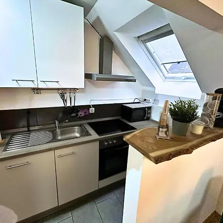 Apartment Mola Apartments-moderne Im Herdecker Zentrum Fuer 3 Personen-mit Balkon-grill-gratis Parkplatz-wlan