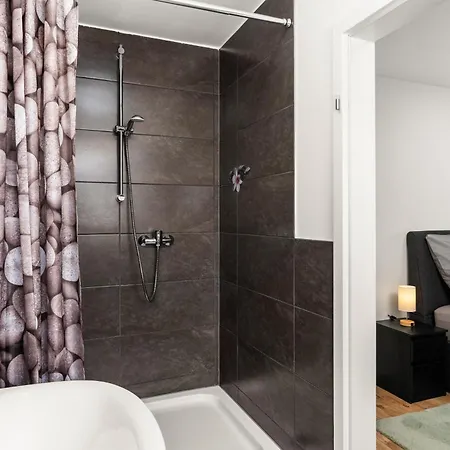 Mola Apartments-moderne Mit Klimaanlage Im Zentrum-3 Pers-mit Balkon-grill-gratis Parkplatz-wlan Apartmán Herdecke