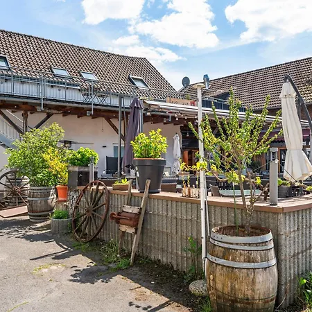 Mola Apartments-moderne Im Herdecker Zentrum Fuer 3 Personen-mit Balkon-grill-gratis Parkplatz-wlan *