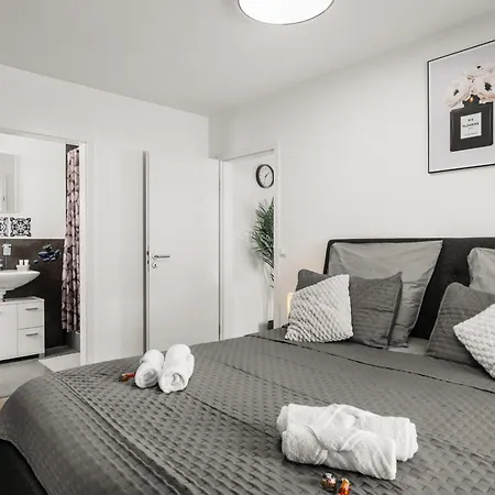 Mola Apartments-moderne Mit Klimaanlage Im Zentrum-3 Pers-mit Balkon-grill-gratis Parkplatz-wlan * Herdecke