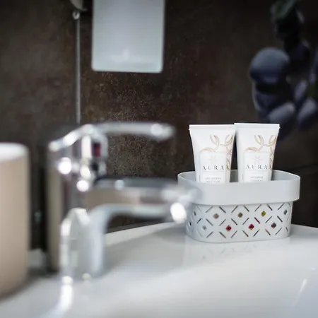 Mola Apartments-moderne Im Herdecker Zentrum Fuer 3 Personen-mit Balkon-grill-gratis Parkplatz-wlan شقة