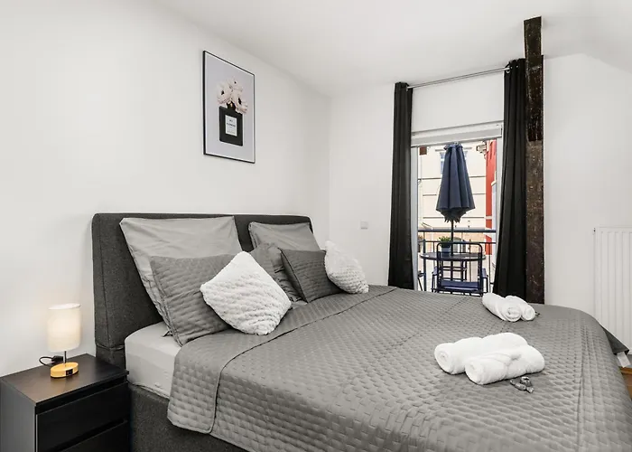 Mola Apartments-moderne Im Herdecker Zentrum Für 3 Personen-mit Balkon-grill-gratis Parkplatz-wlan * Herdecke