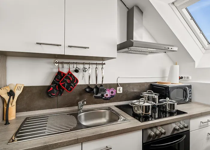 Mola Apartments-moderne Im Herdecker Zentrum Fuer 3 Personen-mit Balkon-grill-gratis Parkplatz-wlan * Herdecke